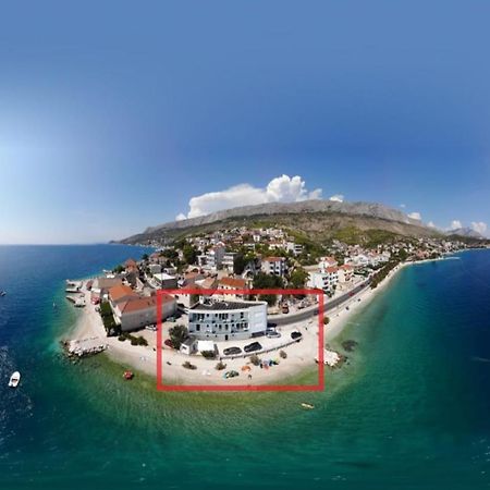 Absolute Beach Holidays Apartment Dugi Rat Ngoại thất bức ảnh