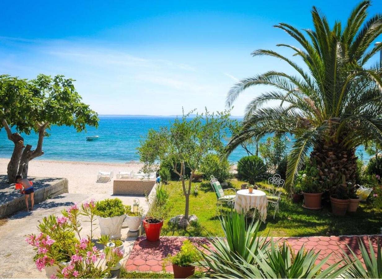 Absolute Beach Holidays Apartment Dugi Rat Ngoại thất bức ảnh
